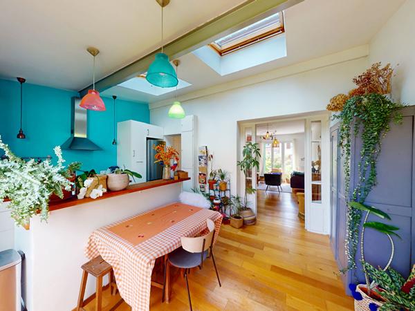 Une meulière pleine de charme avec jardin - Maisons-Alfort Mairie