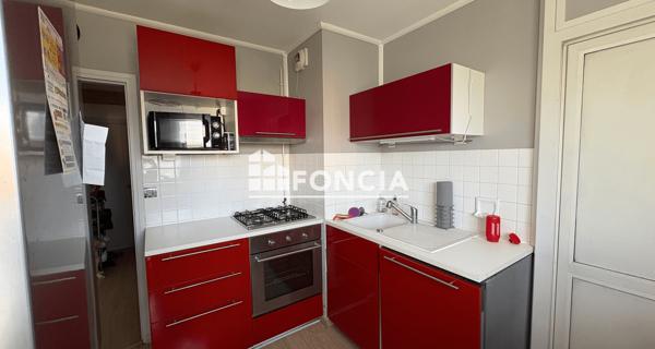 Location Appartement 4 pièces 72.01 m² - Bourgoin-jallieu 38300