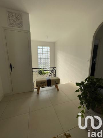 Maison à vendre 8 pièces 176 m² Saintes