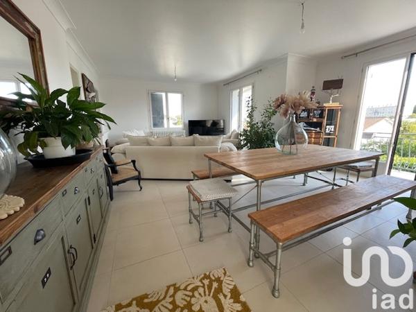 Maison à vendre 8 pièces 176 m² Saintes