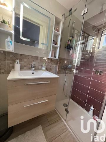 Maison à vendre 8 pièces 176 m² Saintes