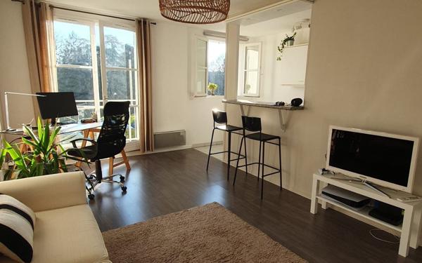 Appartement à louer    1 pièce • 29,16 m2 Boussy-Saint-Antoine