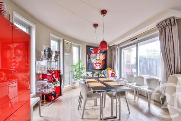 Appartement F4 à vendre  5 pièces - 139,60 m2 PARIS - 75015