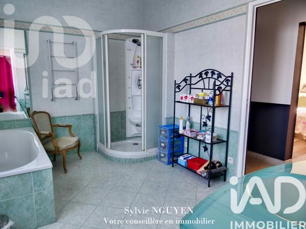 Maison à vendre 12 pièces 486 m² Roullet-Saint-Estèphe