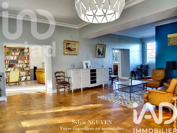 Maison à vendre 12 pièces 486 m² Roullet-Saint-Estèphe