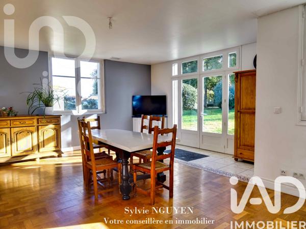 Maison à vendre 12 pièces 486 m² Roullet-Saint-Estèphe