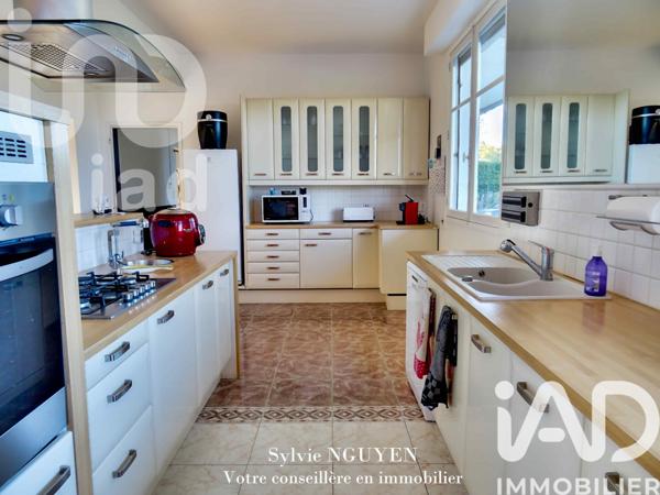 Maison à vendre 12 pièces 486 m² Roullet-Saint-Estèphe