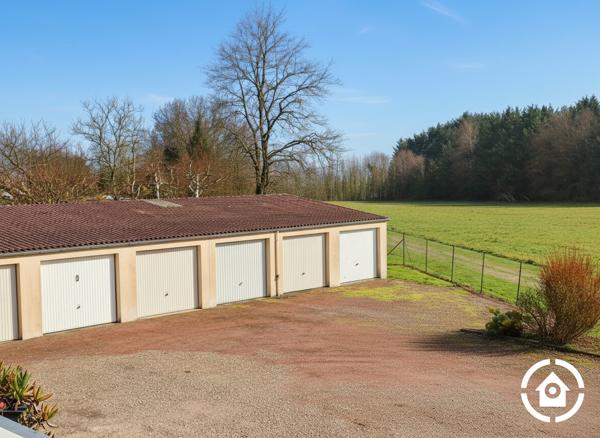 Appartement T3 - 1er étage -  avec locataires - 2 Chambres - balcon - garage