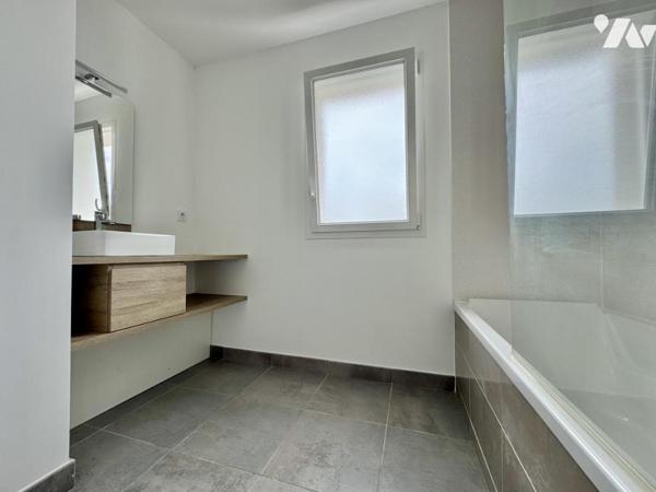  À VENDRE – Maison récente- 3 chambres - Garage - Carquefou