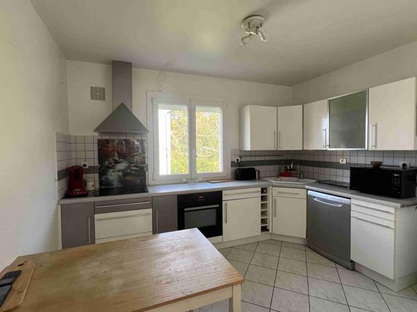MAISON RENOVEE AVEC JARDIN