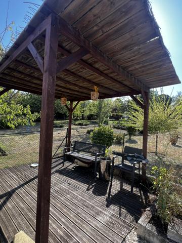 MAISON RENOVEE AVEC JARDIN