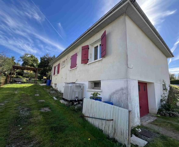 MAISON RENOVEE AVEC JARDIN