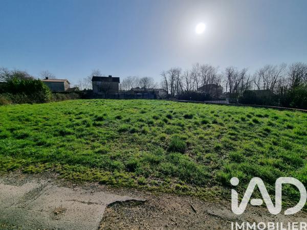 Terrain à vendre 1 020 m² Villefagnan