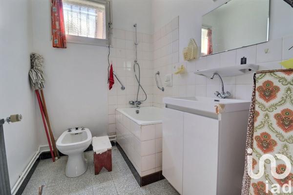 Maison 4 pièces de 72 m² à Rians (83560)