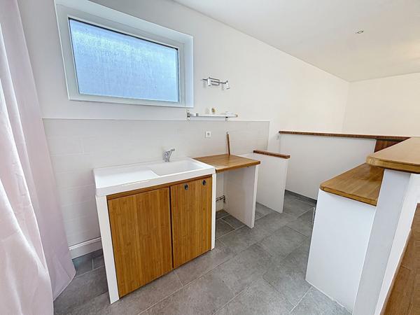 Maison à louer aux Ponts de Cé entièrement rénovée située dans secteur recherché