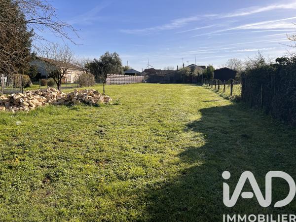 Terrain à vendre 3 796 m² Sauzé-Vaussais