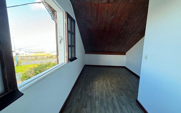 Maison à vendre    4 pièces •  Le Tampon