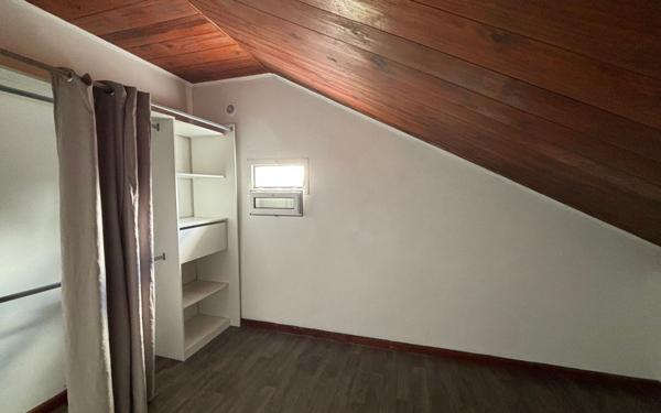 Maison à vendre    4 pièces •  Le Tampon