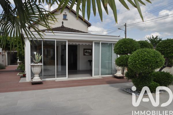 Maison à vendre 9 pièces 196 m² Tinqueux