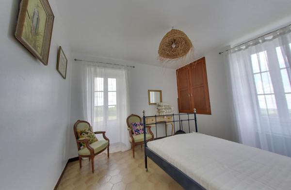 Maison Cazes Mondenard 3 pièce(s) 58 m2, aménageable possible 150m²