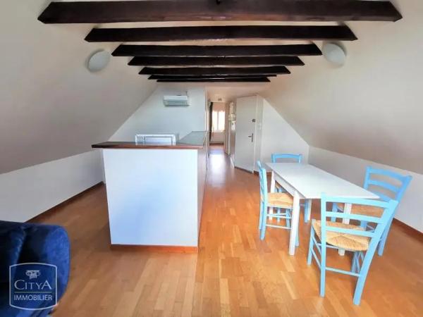 Appartement à louer 2 pièces 45.3m² Laon (02000)