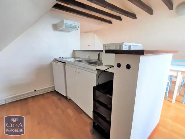 Appartement à louer 2 pièces 45.3m² Laon (02000)