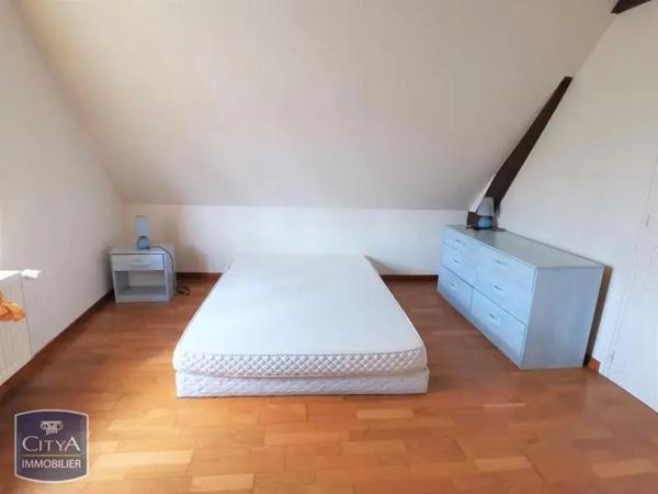 Appartement à louer 2 pièces 45.3m² Laon (02000)