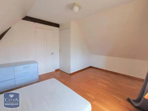 Appartement à louer 2 pièces 45.3m² Laon (02000)