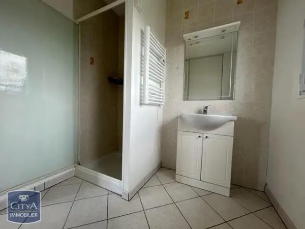Maison à louer 2 pièces 41.3m² Château-Thierry (02400)