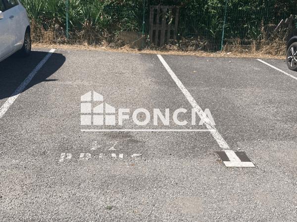Location Parking 1 m² - 144 RUE DU PROGRES Seyssinet Pariset 38170