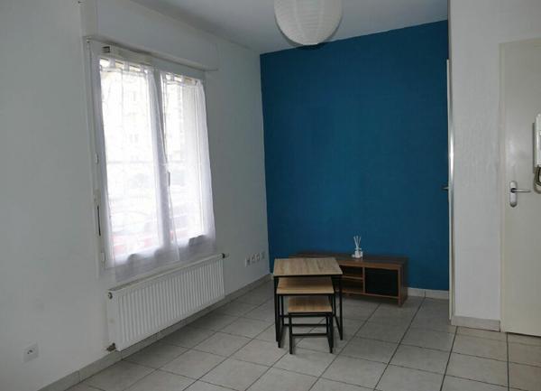 Appartement à louer    1 pièce •  Chambéry