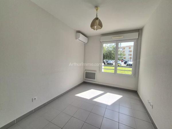Vente                                                      Appartement
                        
                     3 pièces                      55 m2                     à Draguignan
