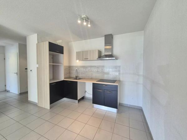Vente                                                      Appartement
                        
                     3 pièces                      55 m2                     à Draguignan
