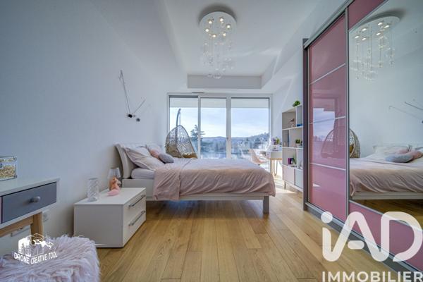 Appartement à vendre 8 pièces 222 m² Scy-Chazelles