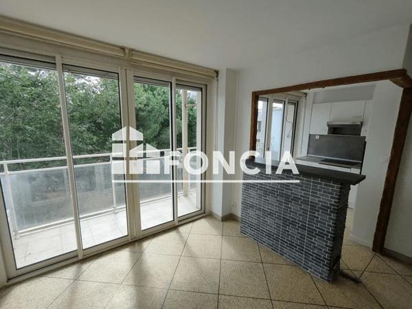 Location Appartement 3 pièces 52.96 m² - CARNAVALET/MAGALONE/MARIE DE COULANGE Marseille 13009