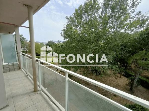 Location Appartement 3 pièces 52.96 m² - CARNAVALET/MAGALONE/MARIE DE COULANGE Marseille 13009