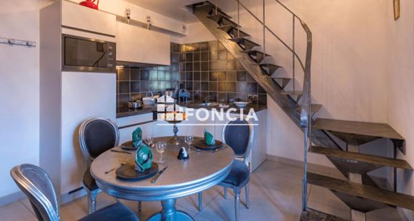 À vendre Maison 15 pièces 572 m² - Mont-dauphin 05600