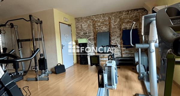 À vendre Maison 15 pièces 572 m² - Mont-dauphin 05600