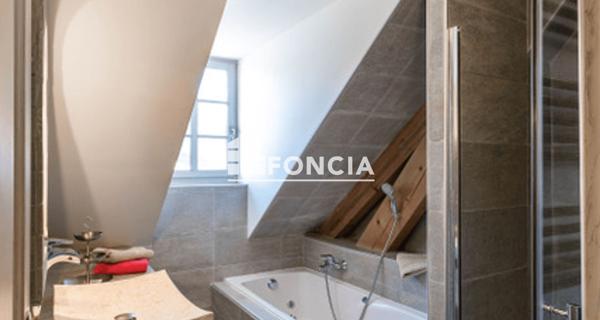 À vendre Maison 15 pièces 572 m² - Mont-dauphin 05600