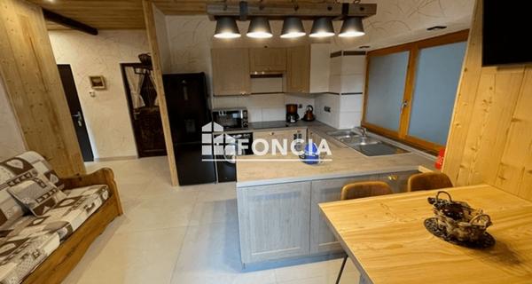 À vendre Maison 15 pièces 572 m² - Mont-dauphin 05600