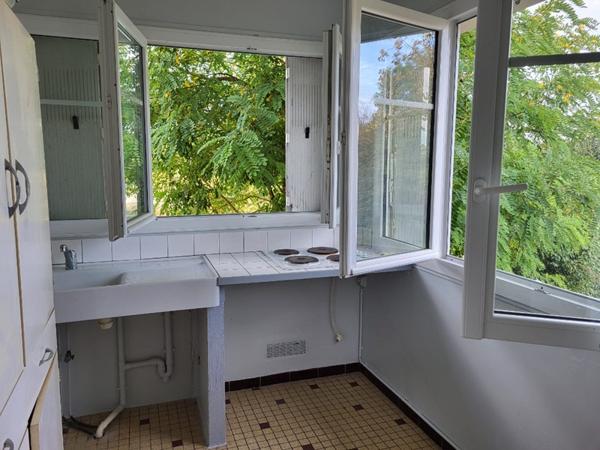 Appartement Aiguillon avec terrasse et garage