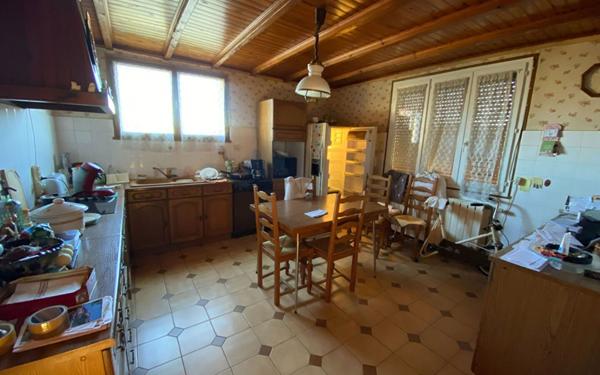 Maison à vendre    5 pièces •  Saint-Paul-le-Jeune