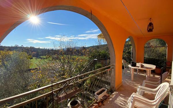 Maison à vendre    5 pièces •  Saint-Paul-le-Jeune