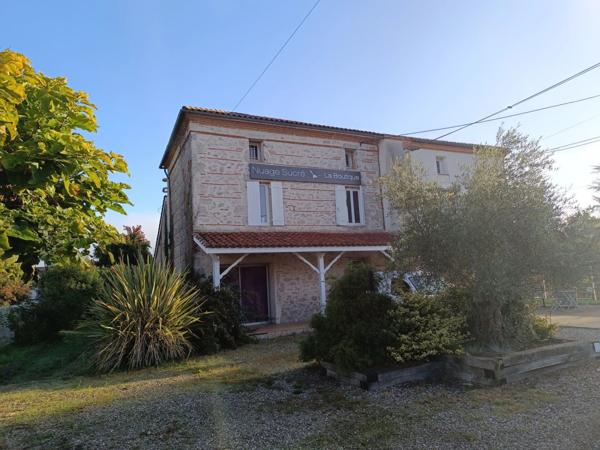 Vente Immeuble 17 pièces 377 m2 à Colayrac-Saint-Cirq