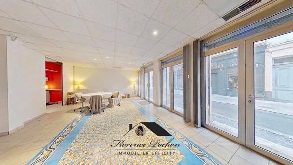 Local Commercial 2 pièces - 86 m²