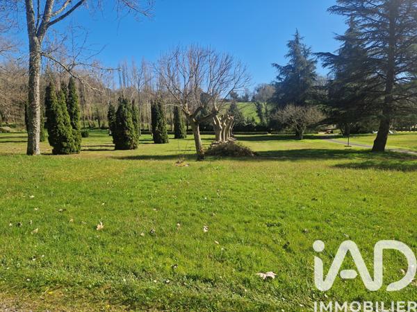 Maison à vendre 11 pièces 271 m² Vitrac