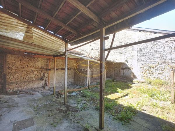 MAISON DE VILLAGE TYPE F4bis PROCHE DU CENTRE VILLE - GONDRE Gondrecourt-le-château MAISON DE VILLAGE TYPE F4bis PROCHE DU CENTRE VILLE - GONDRE Gondrecourt-le-château