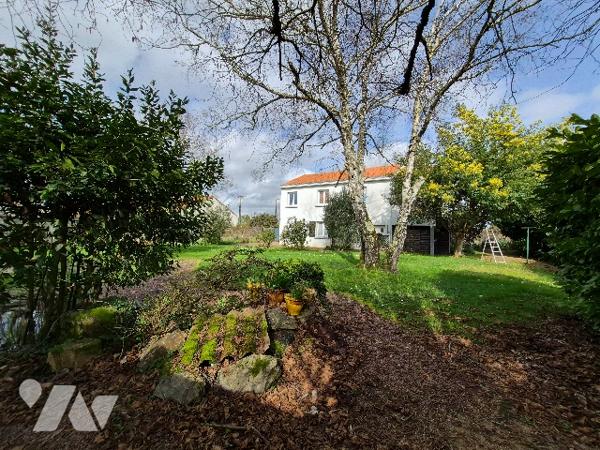 SAINT JULIEN DE CONCELLES MAISON 4 CHAMBRES.