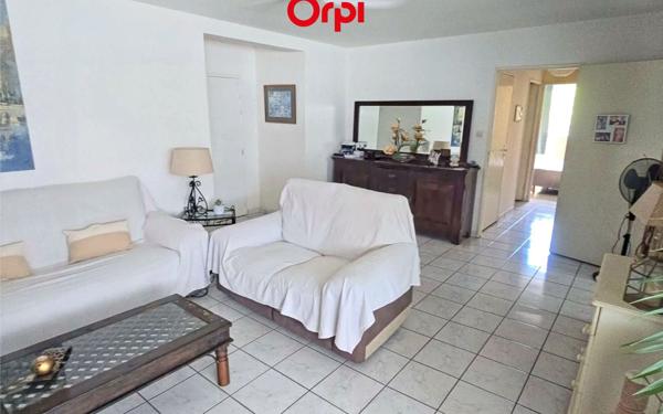 Appartement à vendre    3 pièces • 82,87 m2 Saint-Paul