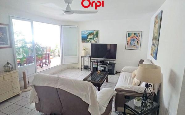 Appartement à vendre    3 pièces • 82,87 m2 Saint-Paul